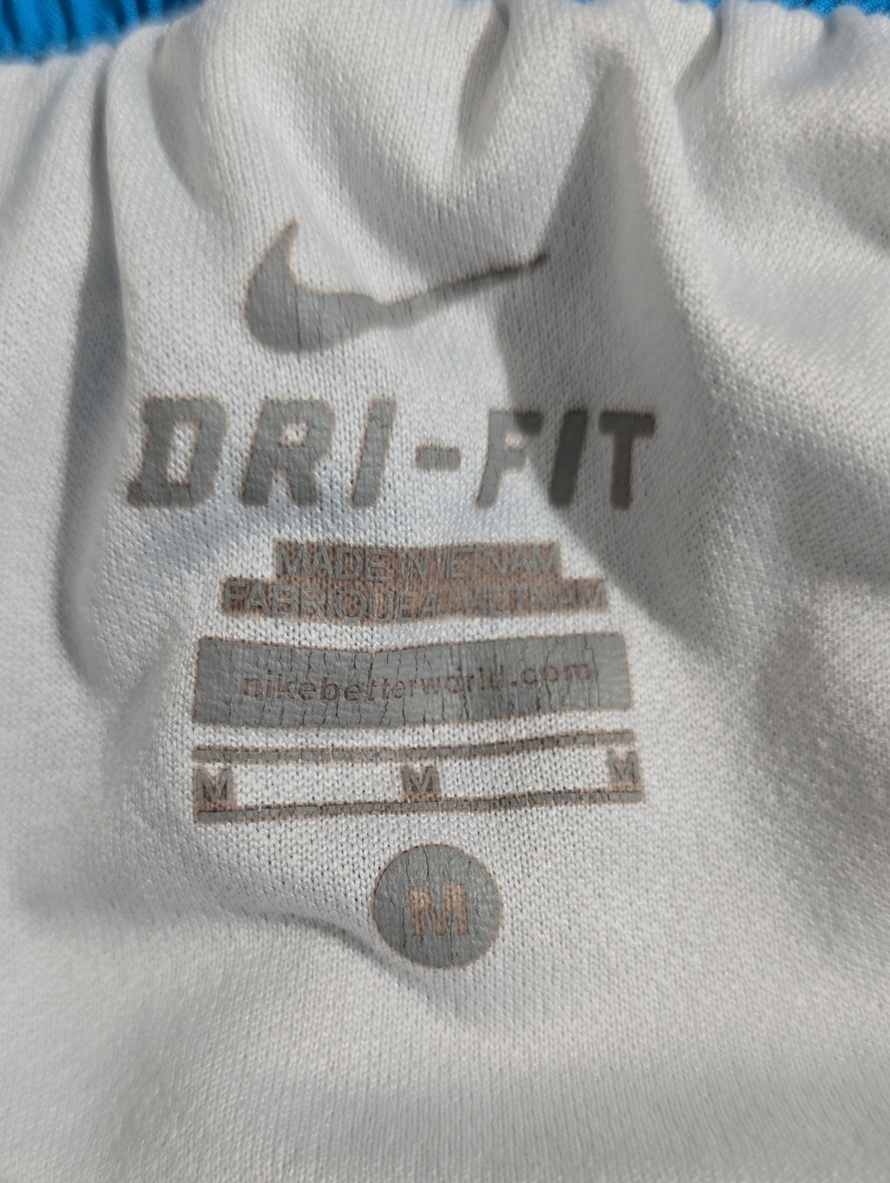 Nike - Picture 4 of 5